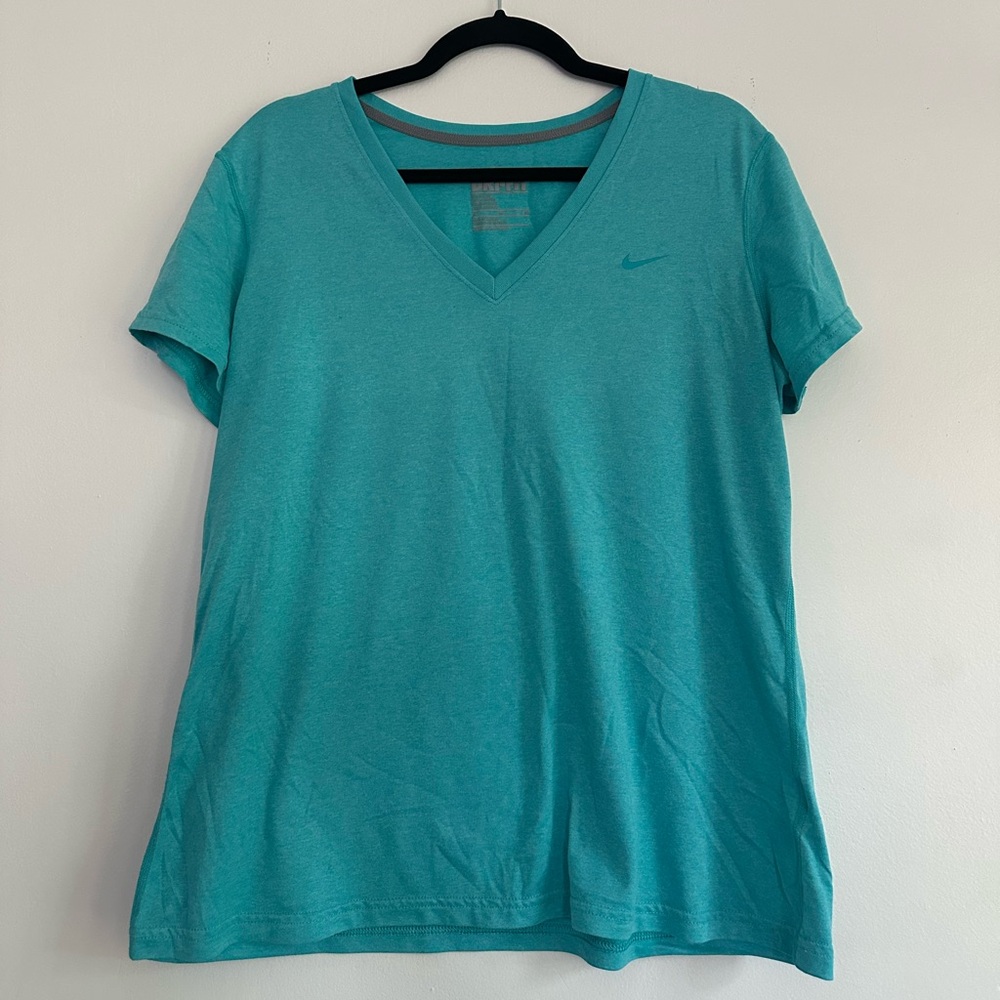 Nike Women's Aqua Short Sleeve‎ Tee